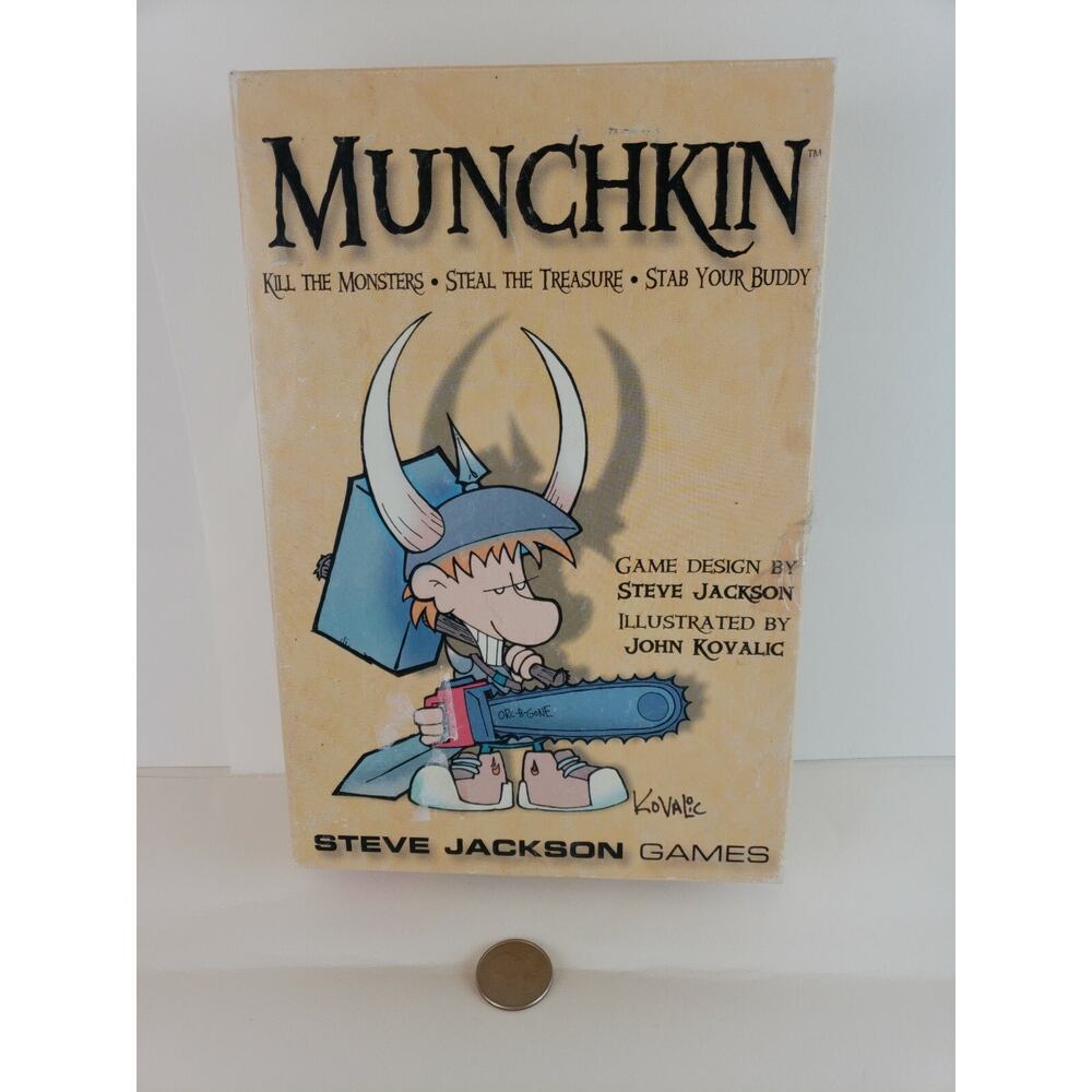 Munchkin Card Game by Steve Jackson Games! Extra Cards in box